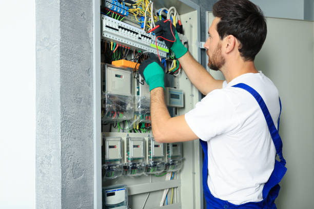 Best Affordable Emergency Electrician  in Bossier City, LA